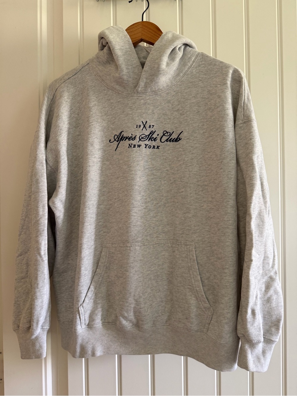 Hollister Light Gray Apres Ski Club Pullover Hoodie